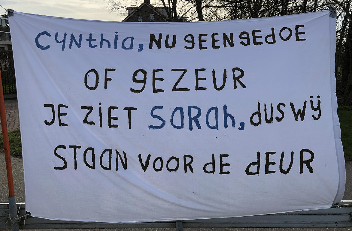 Gespot op Marken: Flevostraat is een 'Sarah' rijker