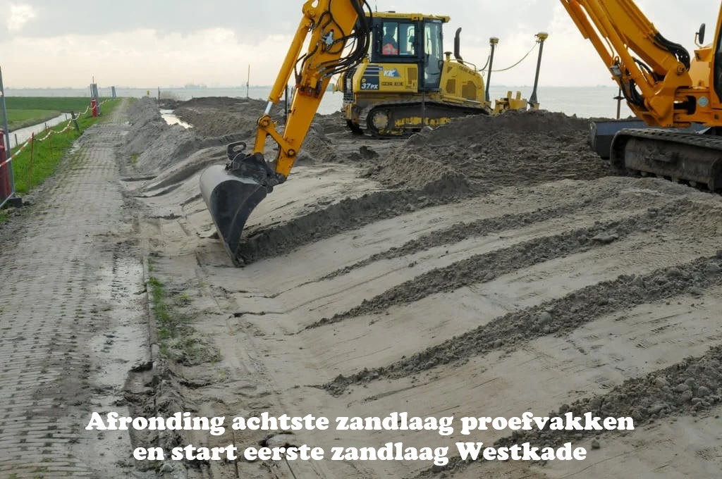 Afronding achtste zandlaag proefvakken en start eerste zandlaag Westkade