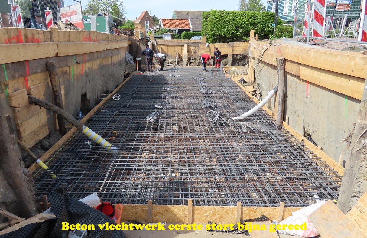 Beton vlechtwerk Wilhelminabrug gereed